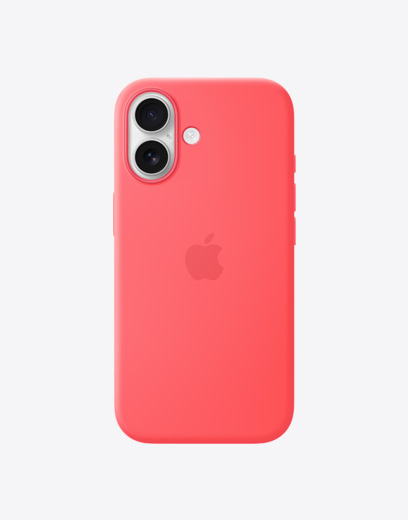 iPhone 17 機身背面，展示亮番石榴紅色矽膠護殼，雙融合相機系統位於左上角，Apple 標誌在中央。